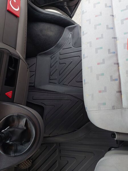 Volkswagen Transporter T6 2015-2019 Premium Havuzlu Oto Paspas