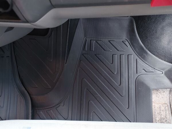 Volkswagen Transporter T6 2015-2019 Premium Havuzlu Oto Paspas