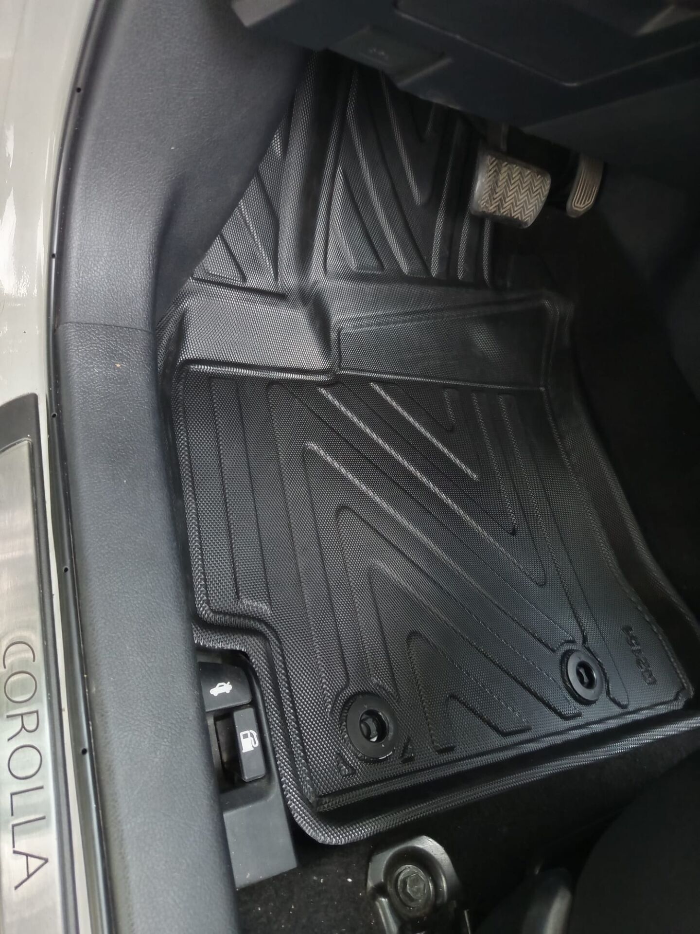 Toyota Corolla 2013-2018 Premium Havuzlu Oto Paspas