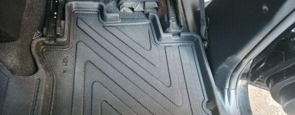 Toyota Hilux 2015 Sonrası Premium Havuzlu Oto Paspas