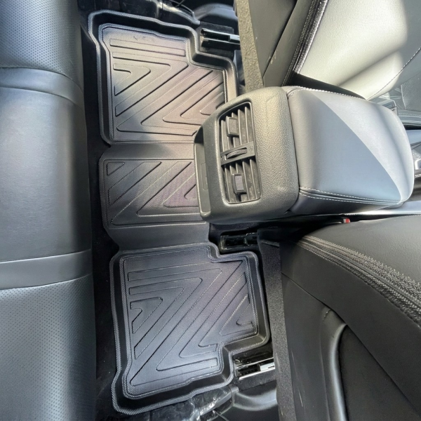 Nissan Qashqai Benzinli 2022 Sonrası Premium Havuzlu Oto Paspas