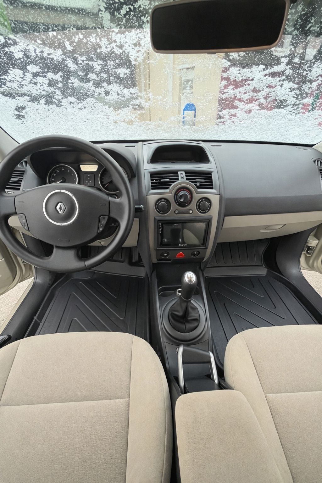 Renault Megane 2 2002-2009 5D Havuzlu Paspas | Hatchback