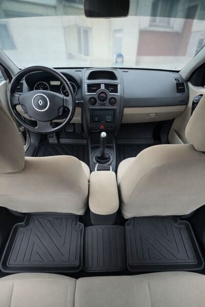 Renault Megane 2 2002-2009 5D Havuzlu Paspas | Sedan