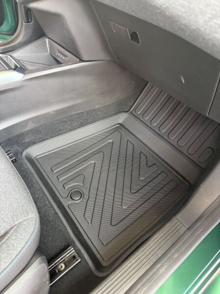 Renault Clio 6 2026 Sonrası Premium Havuzlu Oto Paspas